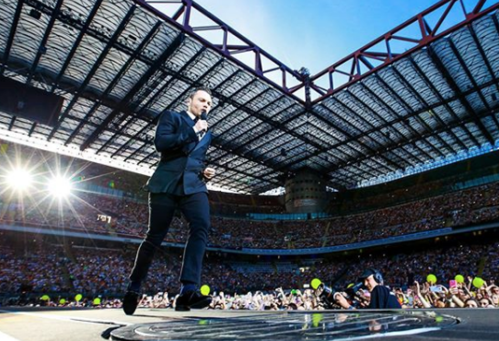 Tiziano Ferro: “Il 2020 sarà l’anno dei miei ‘40’ e lo festeggio con voi”, ecco quando incontrerà i fan
