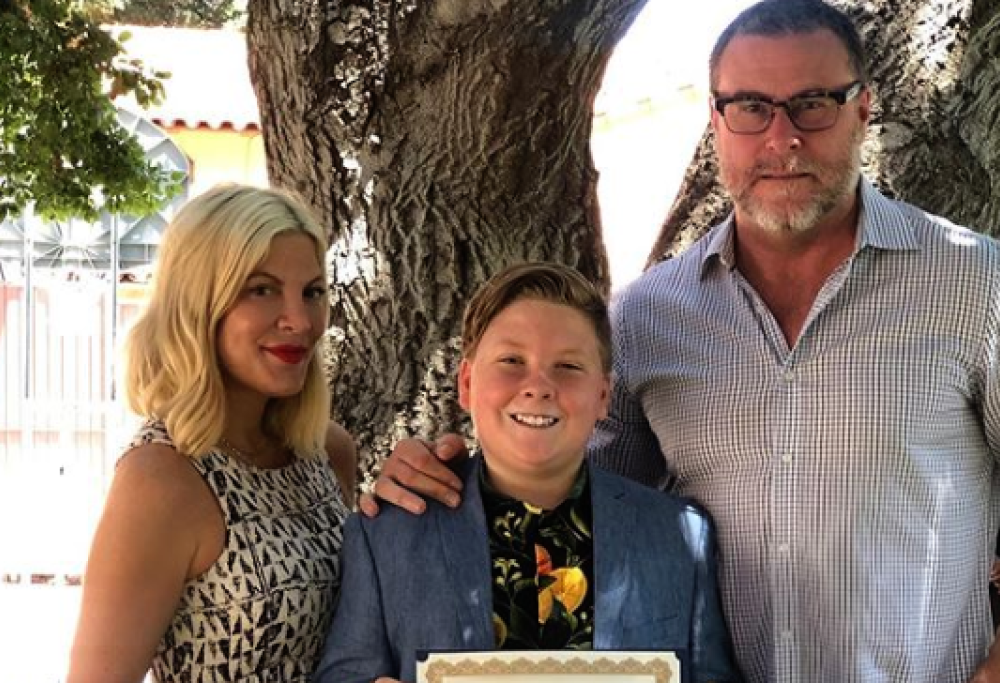 Tori Spelling: il figlio è bullizzato perché ritenuto "obeso"