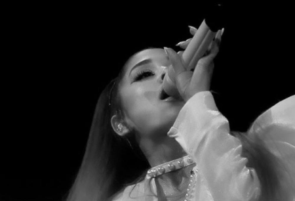 Ariana Grande parla della morte dell'ex: "Ero sempre ubriaca e triste"