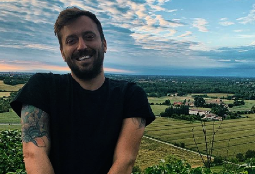 Cesare Cremonini choc: "Mio padre ebbe un ictus a cena, davanti a me"