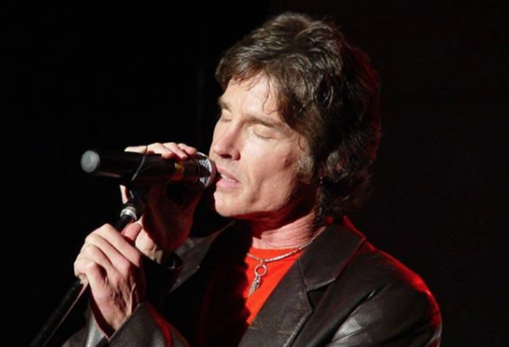 Ronn Moss, il Ridge di Beautiful, adesso fa il musicista e terrà dei concerti in Italia