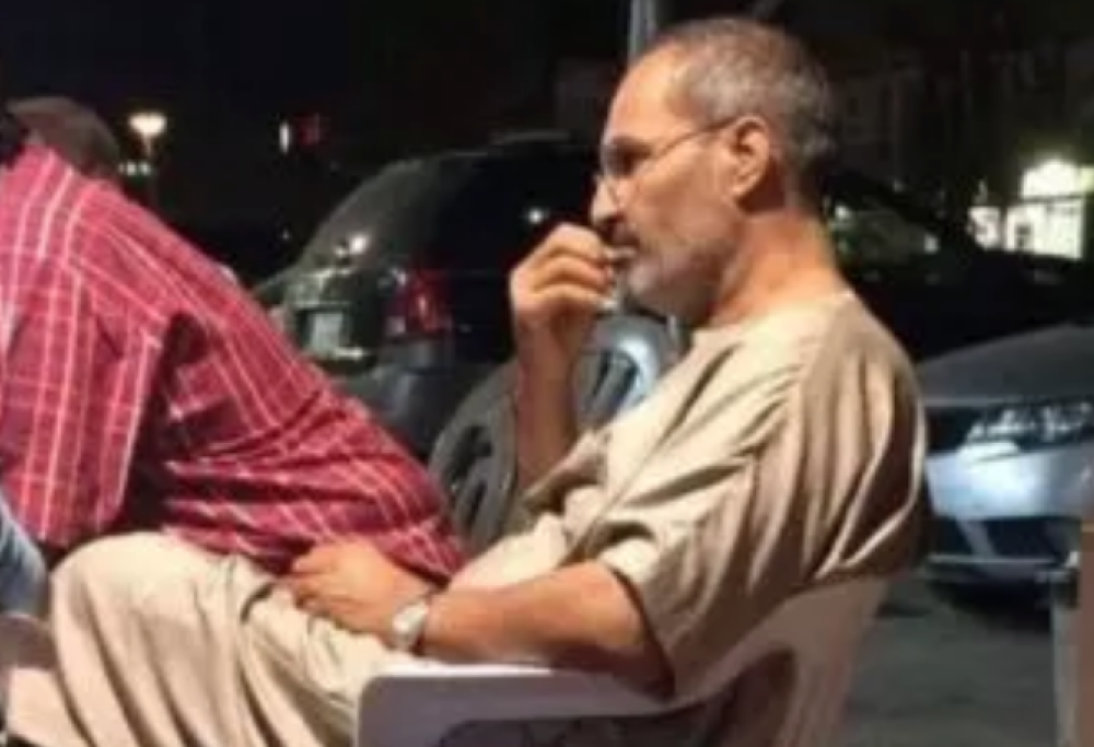 Steve Jobs, la foto di un sosia riaccende la teoria complottista