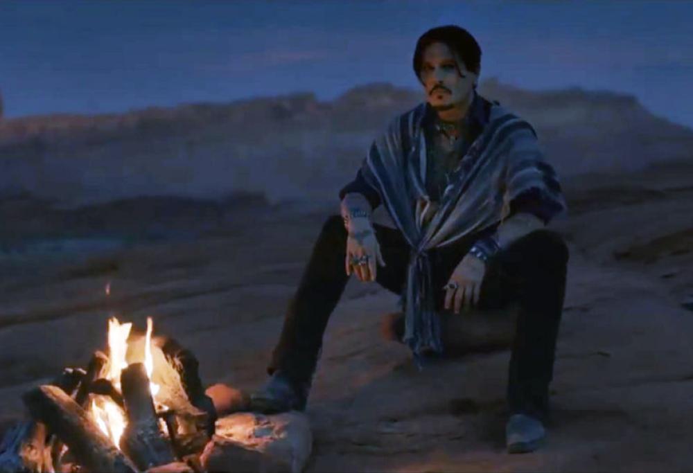 Censurato lo spot con Johnny Depp: “Razzista e offensivo”