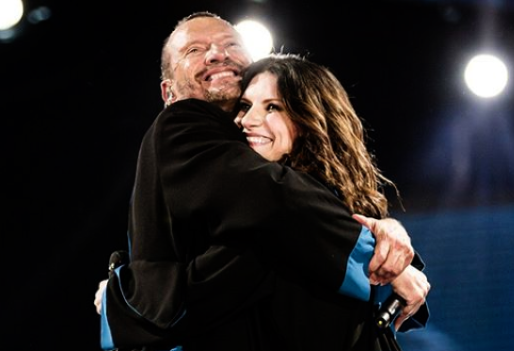 Laura Pausini e Biagio Antonacci hanno (un'altra) sorpresa per i fan