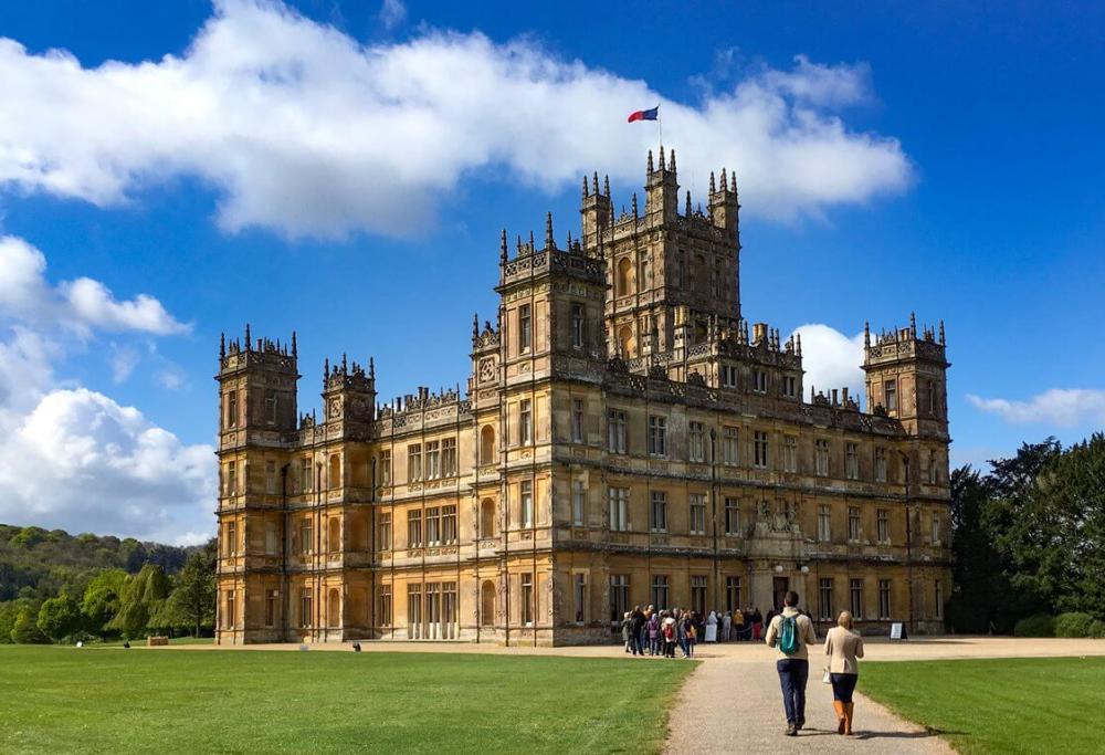 Downton Abbey: il favoloso castello della serie tv è su Airbnb