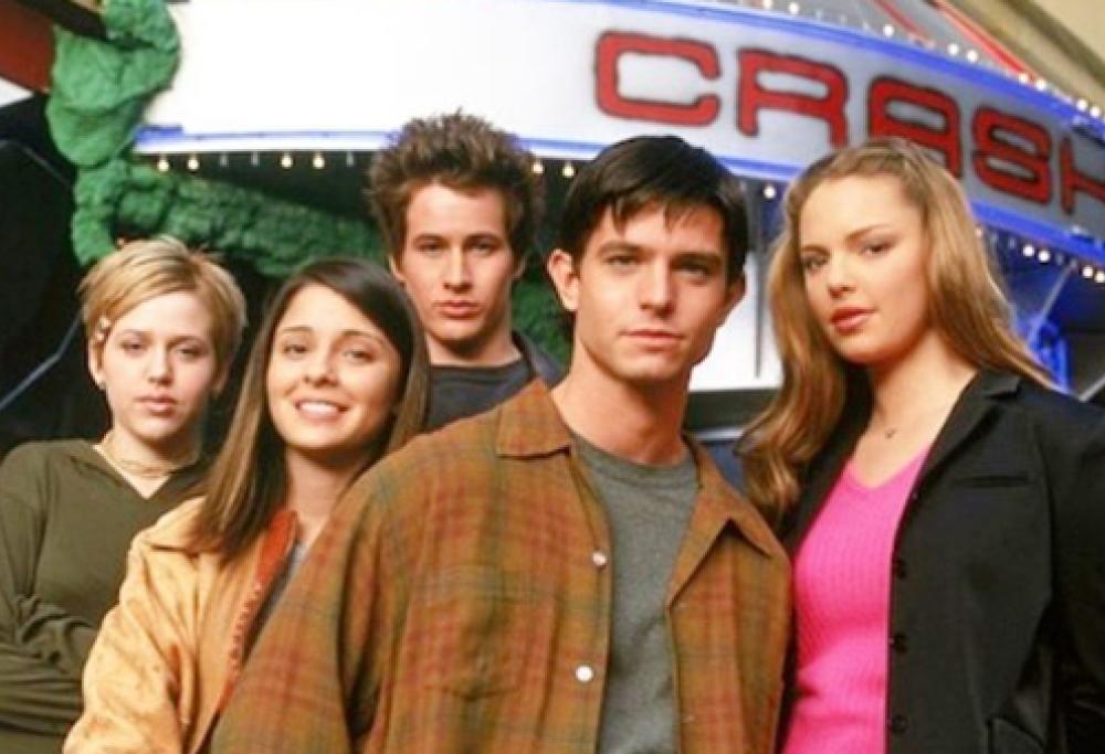 Roswell compie 20 anni: ecco cosa fanno oggi i protagonisti della serie