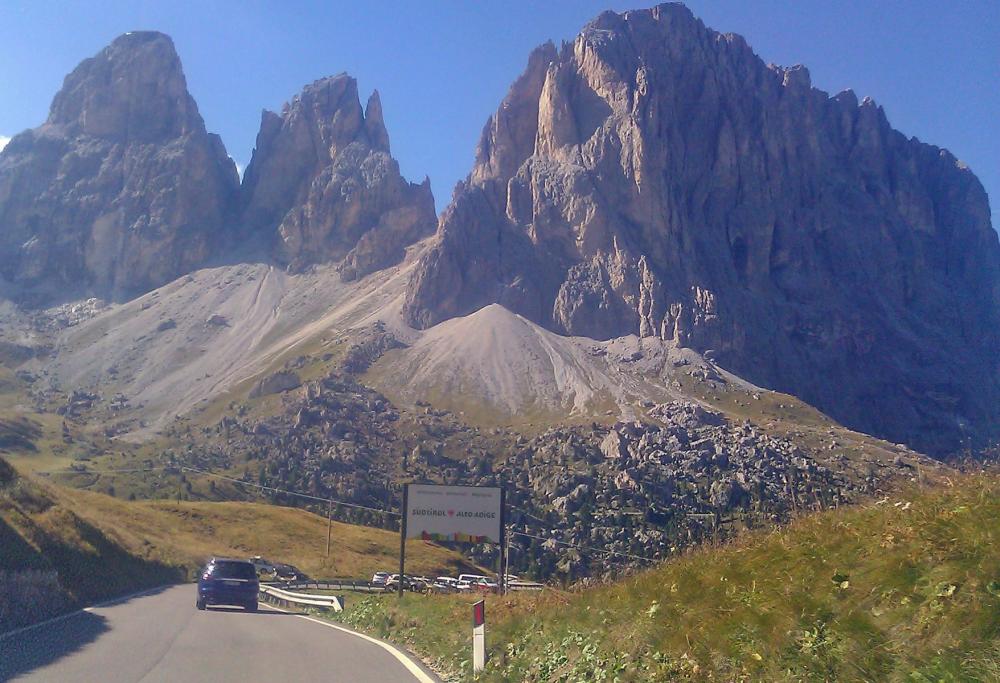 La Provincia di Bolzano "elimina" l’Alto Adige, resta solo il Südtirol