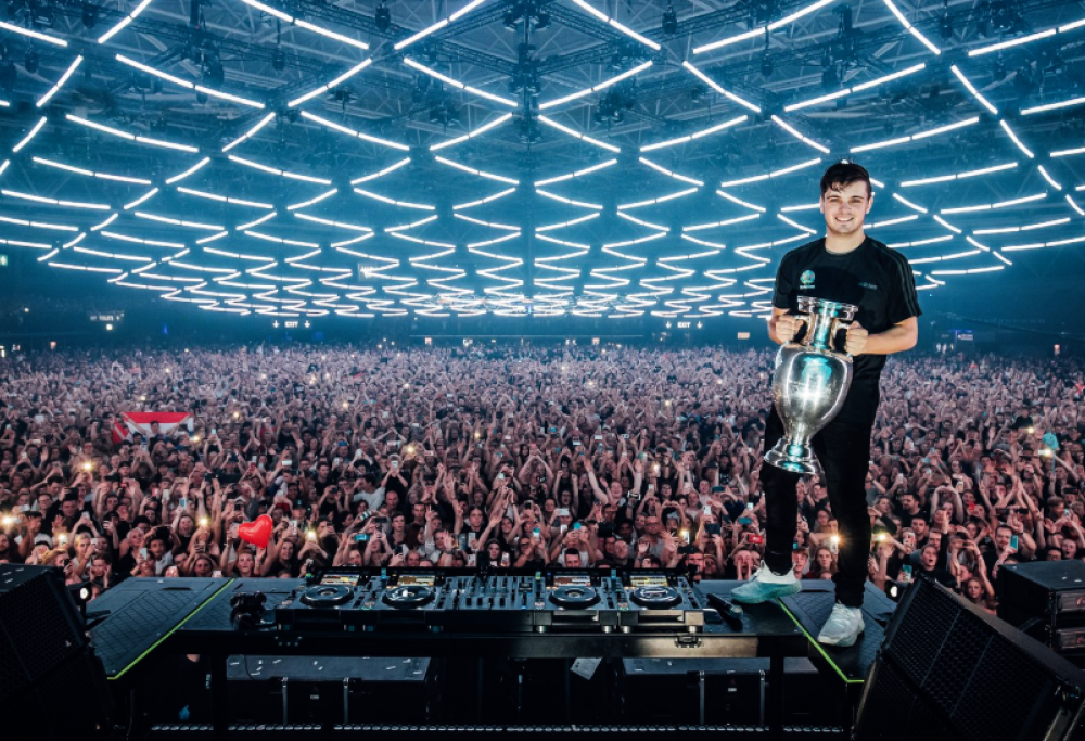 Martin Garrix comporrà l'inno ufficiale degli Europei 2020