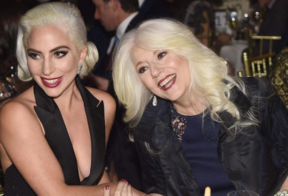 Lady Gaga, per la prima volta la madre parla della depressione della figlia