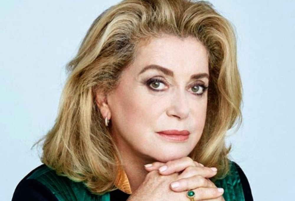 Catherine Deneuve ha avuto un malore: è ricoverata in condizioni gravi