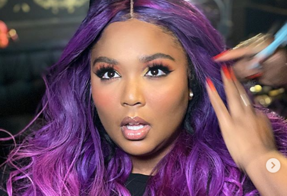 Lizzo parla della sua ansia: "A volte mi carica di energia e canto meglio"