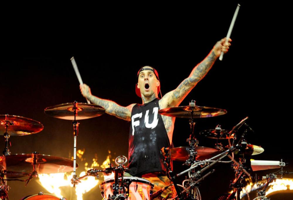 Blink-182: Travis Barker conferma che il nuovo album uscirà nel 2021
