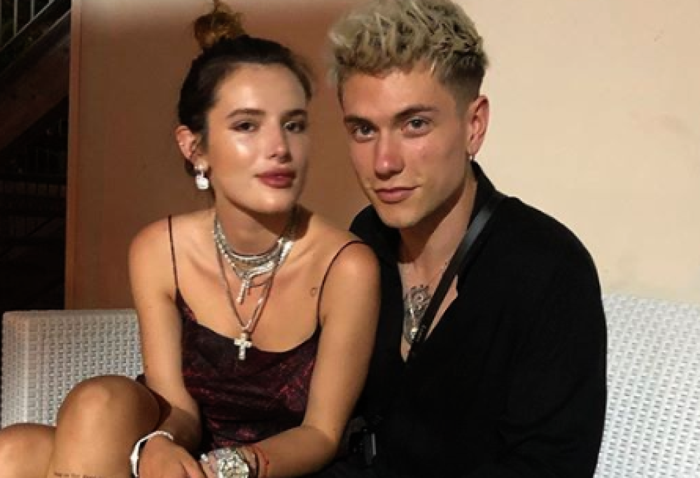 Bella Thorne  racconta la sua relazione poliamorosa: "Ora però sto solo con Benji"