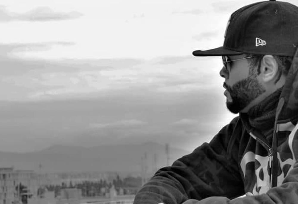 "No a neri, gay e animali": la risposta dell'agenzia ad uno chef che cerca casa a Roma