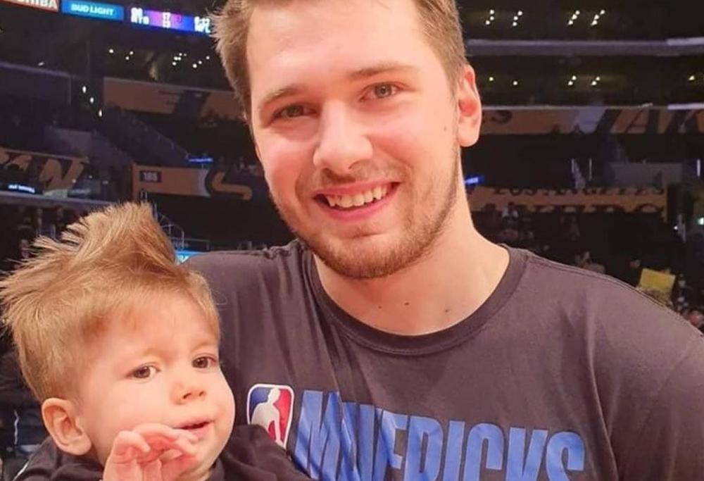 Il cestista Luka Dončić partecipa alla raccolta fondi per un bambino malato