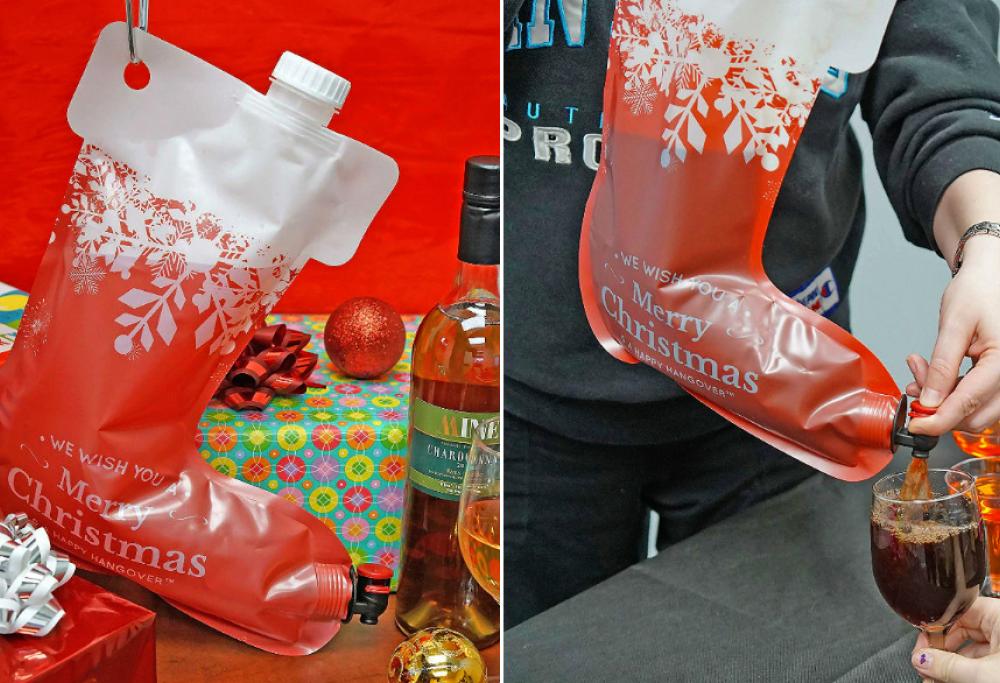 La calza-caraffa è il gadget perfetto per la cena di Natale 