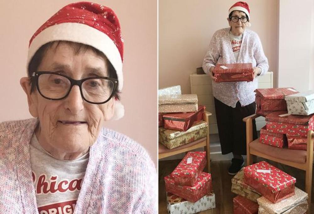 80enne lasciata in ospizio prepara 500 regali di Natale per i bisognosi