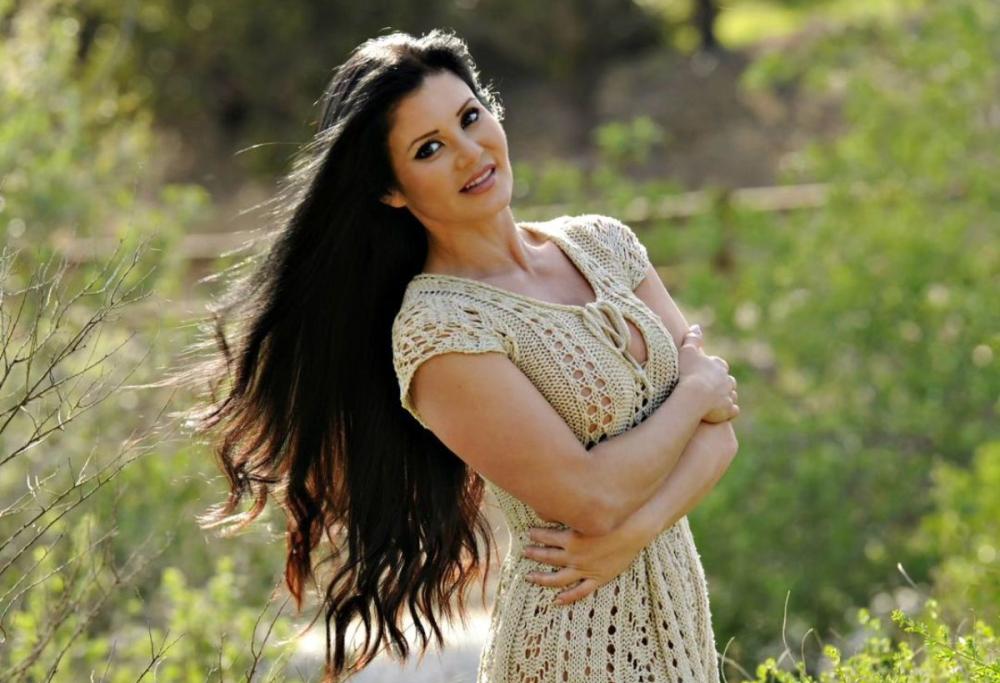 La dottoressa più sexy del mondo: “Non mi prendono sul serio”