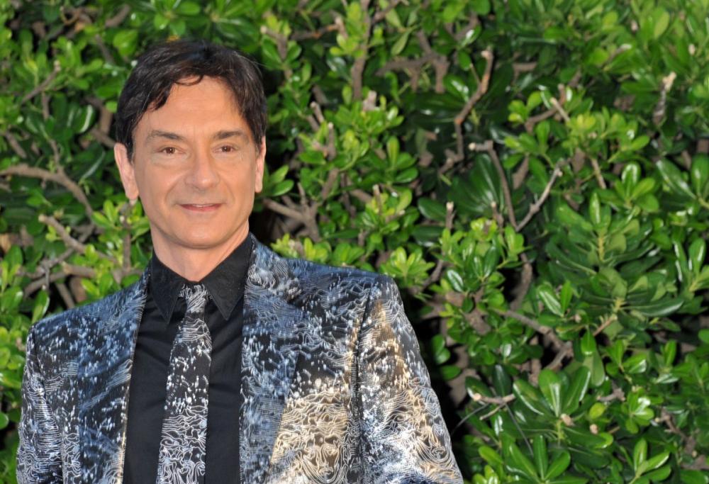 Paolo Fox, sull'amore e la vita privata: "Se sono fidanzato? Nì"