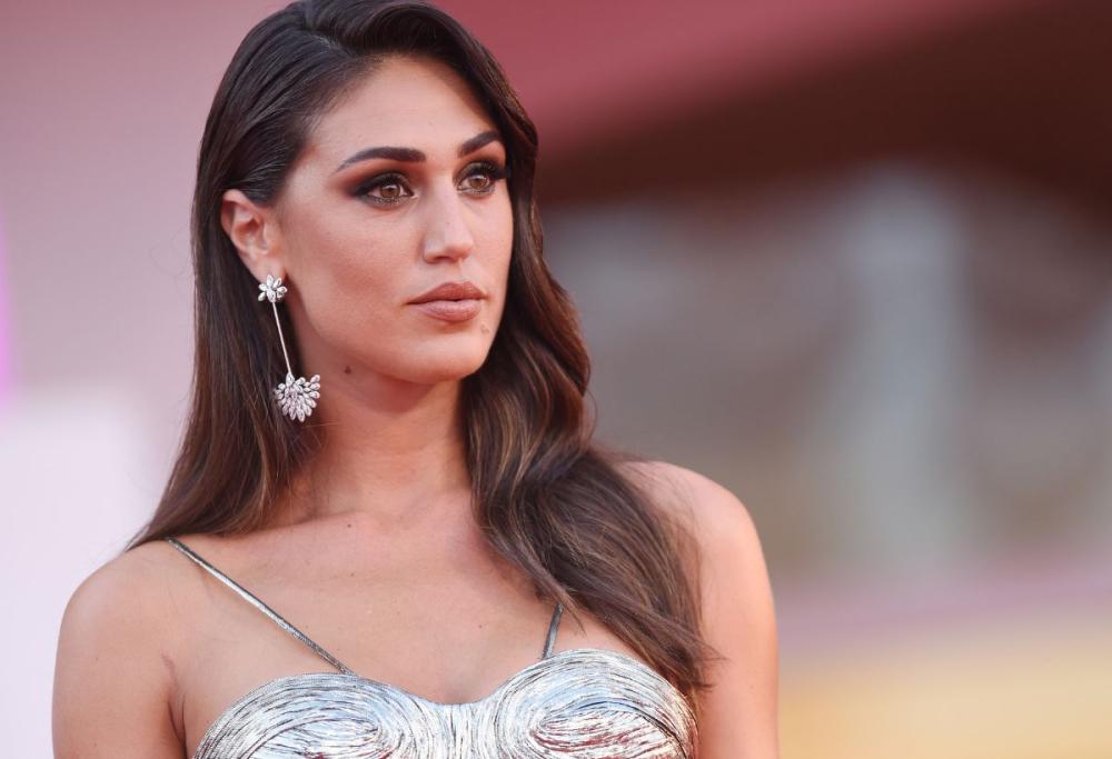 Cecilia Rodriguez ricorda l'Isola dei Famosi: "Ero davvero nuda"