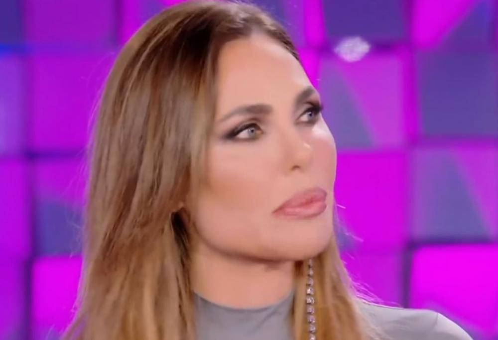 Ilary Blasi: “Iovino? Le relazioni intime per me sono diverse”