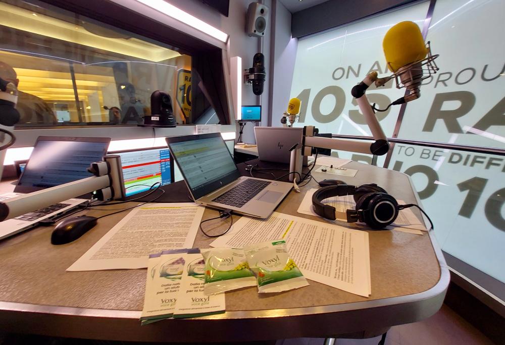 In attesa di OLTRE IL FESTIVAL facciamo il pieno di VOXYL!