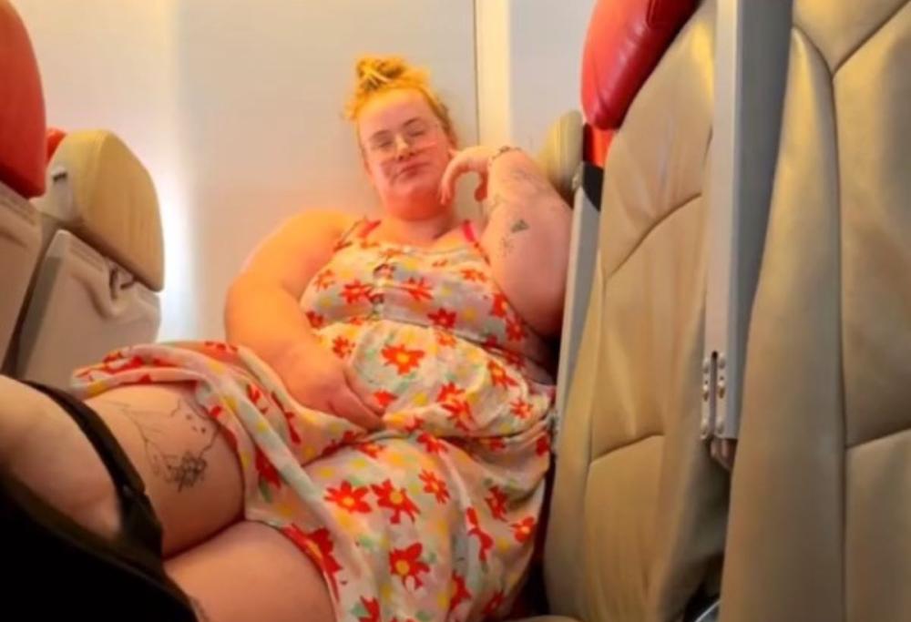 Le difficoltà di viaggiare da donna plus size spiegate in un video
