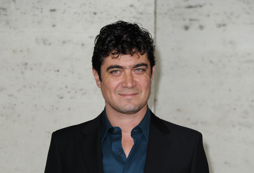 Riccardo Scamarcio si racconta: "Ero un bambino molto irrequieto"