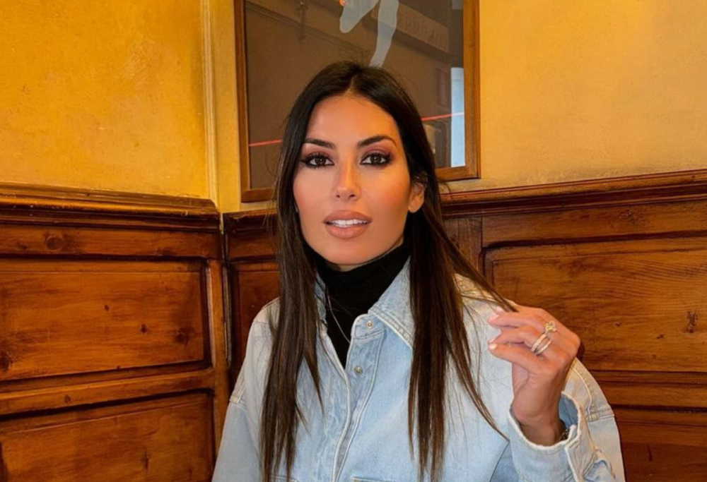 Elisabetta Gregoraci e i micro tattoo sulle mani: "Sono dei gioielli"