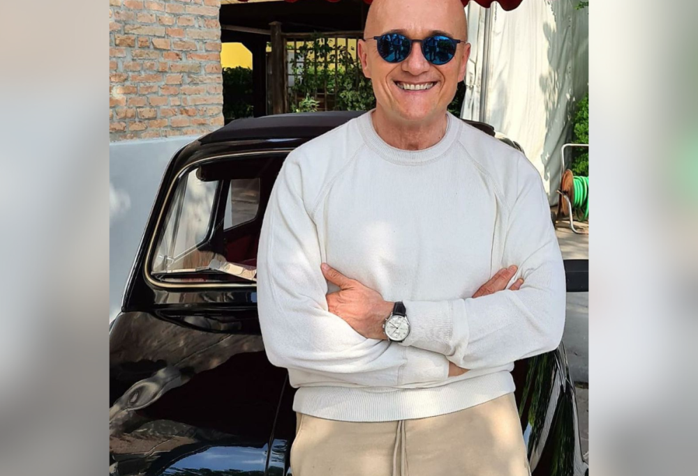 Alfonso Signorini, la proposta al compagno: “Vorrei sposarti”