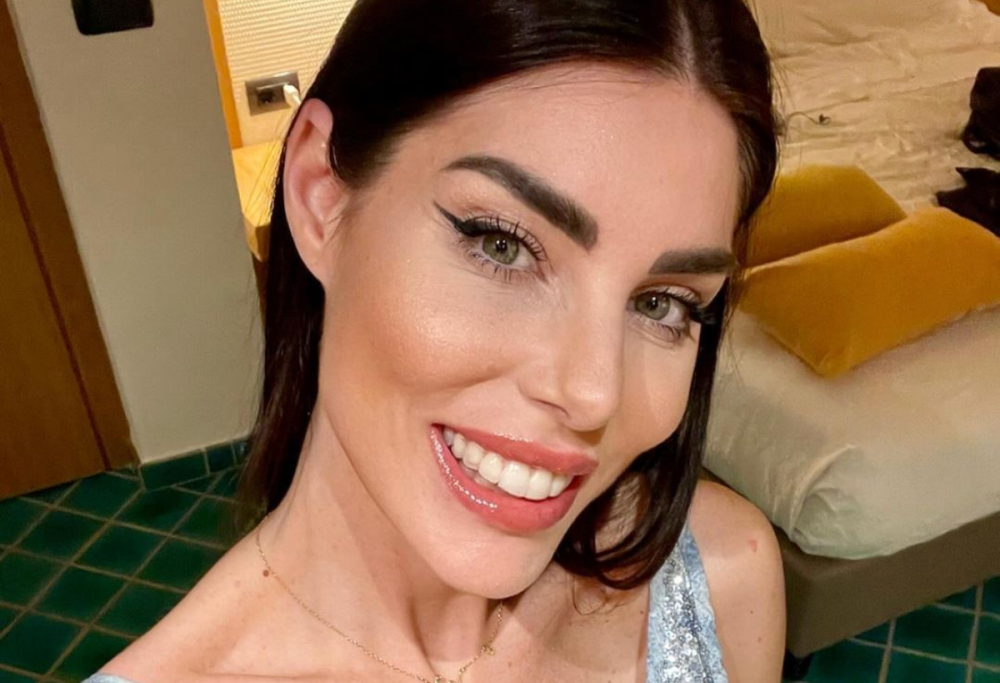 Bianca Atzei, esce il suo nuovo album “1987”: ecco la tracklist