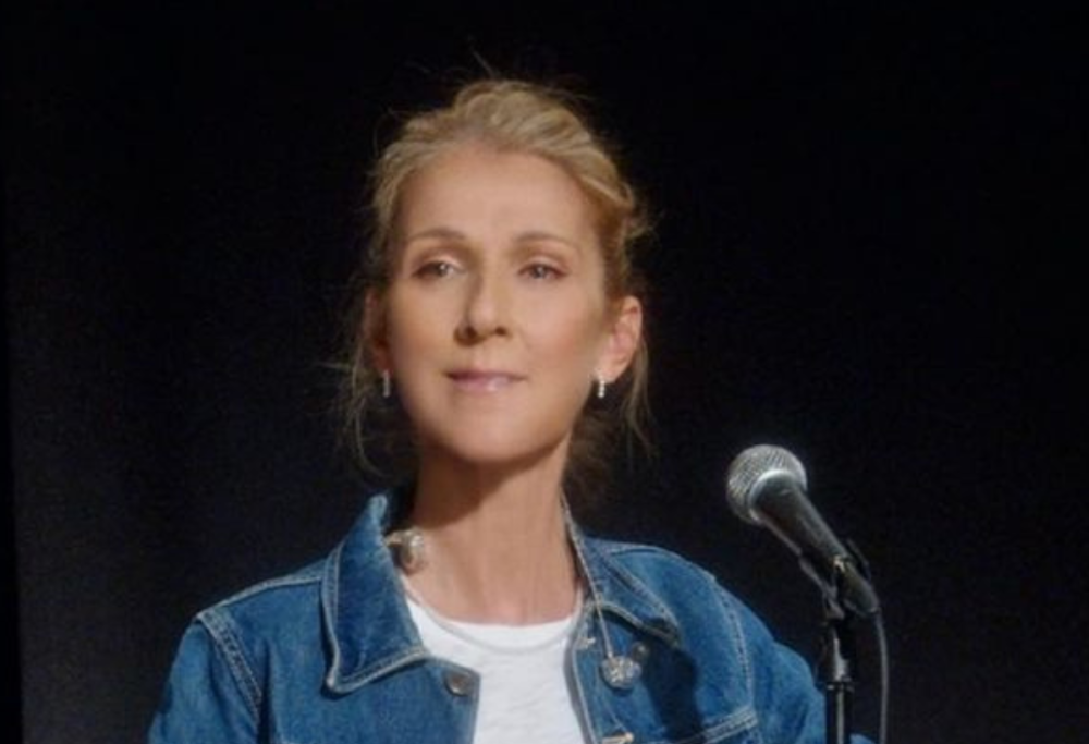 Céline Dion disperata: “Se non riuscirò più a camminare, striscerò”