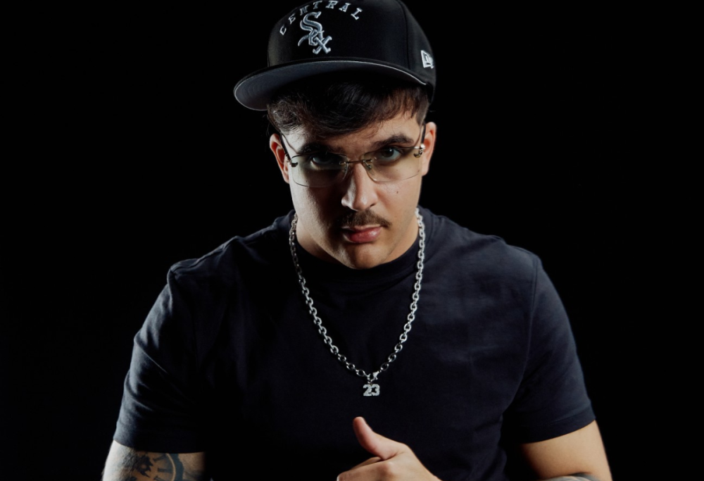 Geolier, domani esce il disco “Dio lo sa”: la tracklist e i feat
