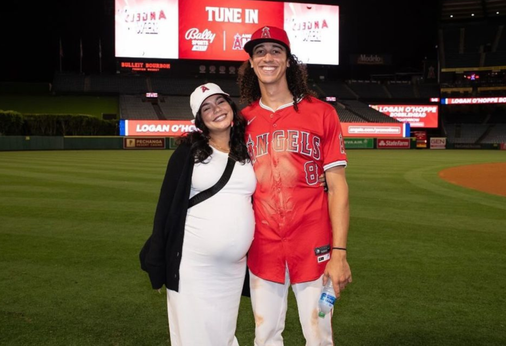 Vanessa Hudgens è diventata mamma: le prime immagini del bebè