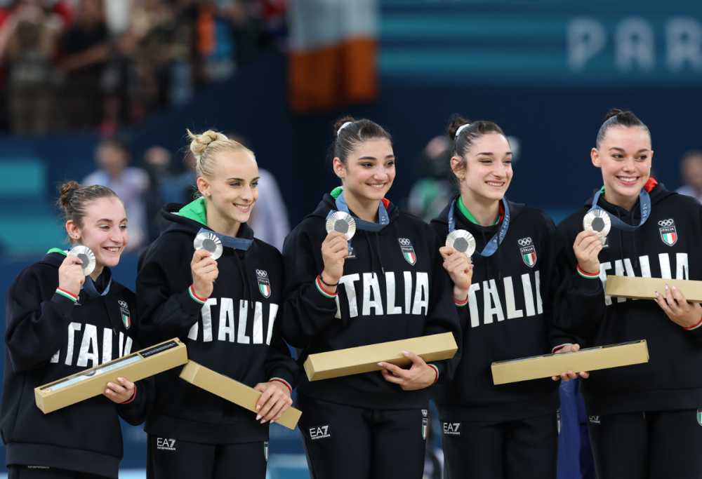 Storico argento nella ginnastica artistica femminile a squadre