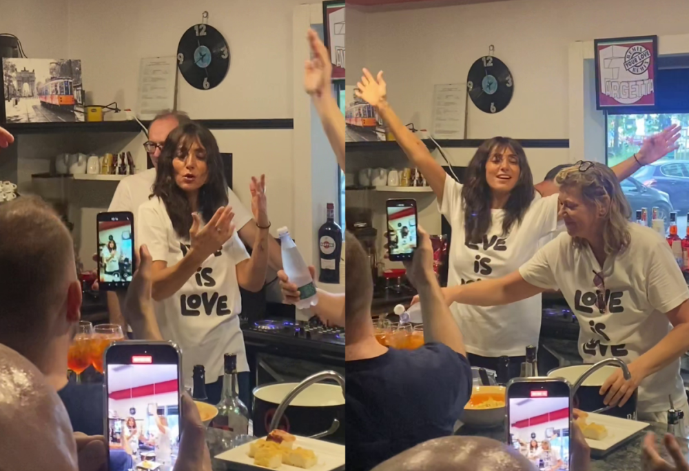 Ambra Angiolini canta e balla "T'appartengo" in un bar: video