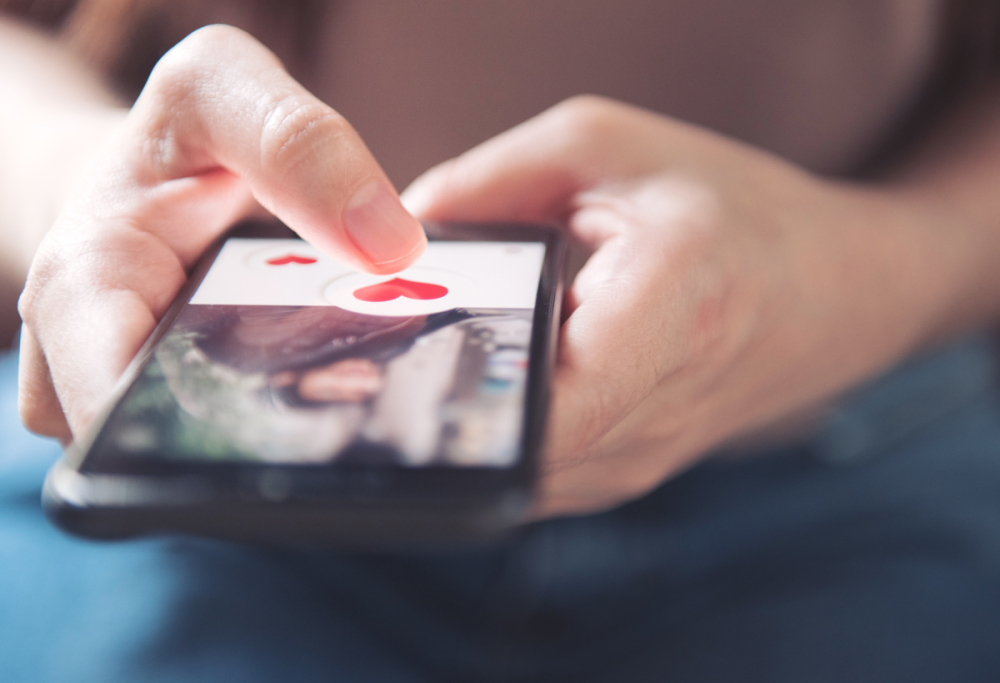 Le donne amano il sexting, secondo uno studio