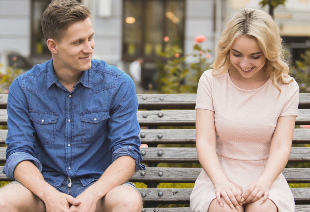 Sta flirtando o è solo gentile? Ecco come capirlo