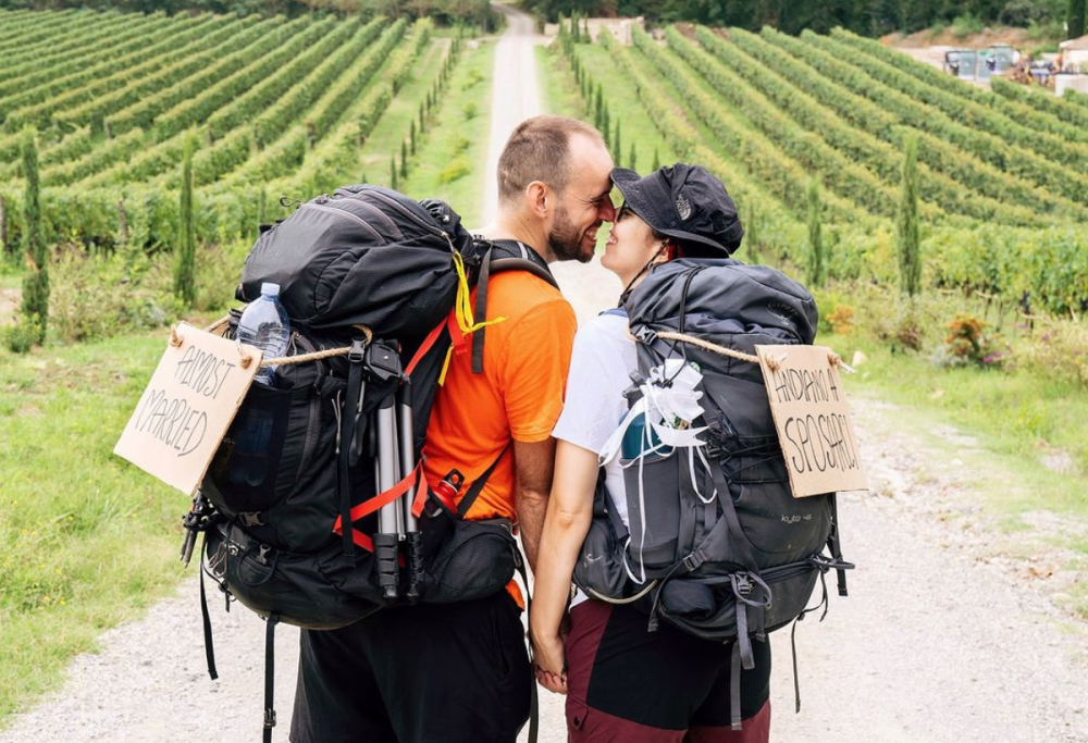Irene Colzi: “Abbiamo percorso 200 km a piedi per sposarci”