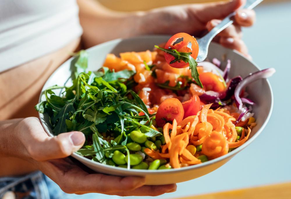 Abbuffate natalizie, la dieta dell’esperto per mantenere la linea