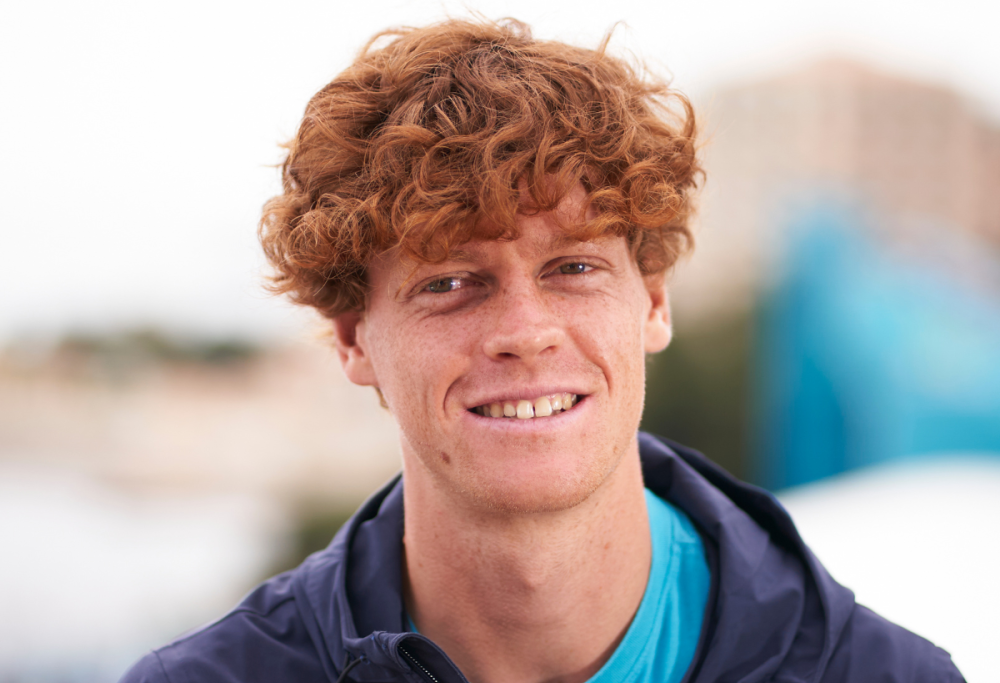 Cosa c’è dietro al malore di Jannik Sinner agli Australian Open?
