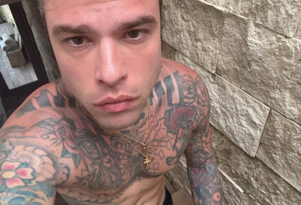 Fedez a Sanremo 2025 con “Battito”: il brano parla di depressione