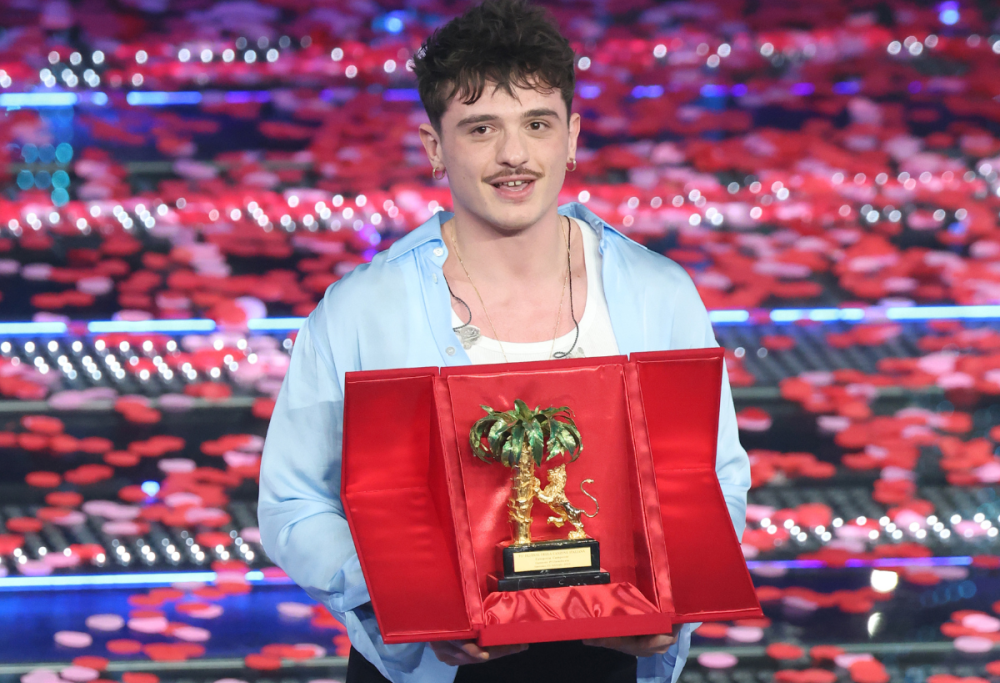 Sanremo 2025: vince Olly! Classifica finale e premi assegnati