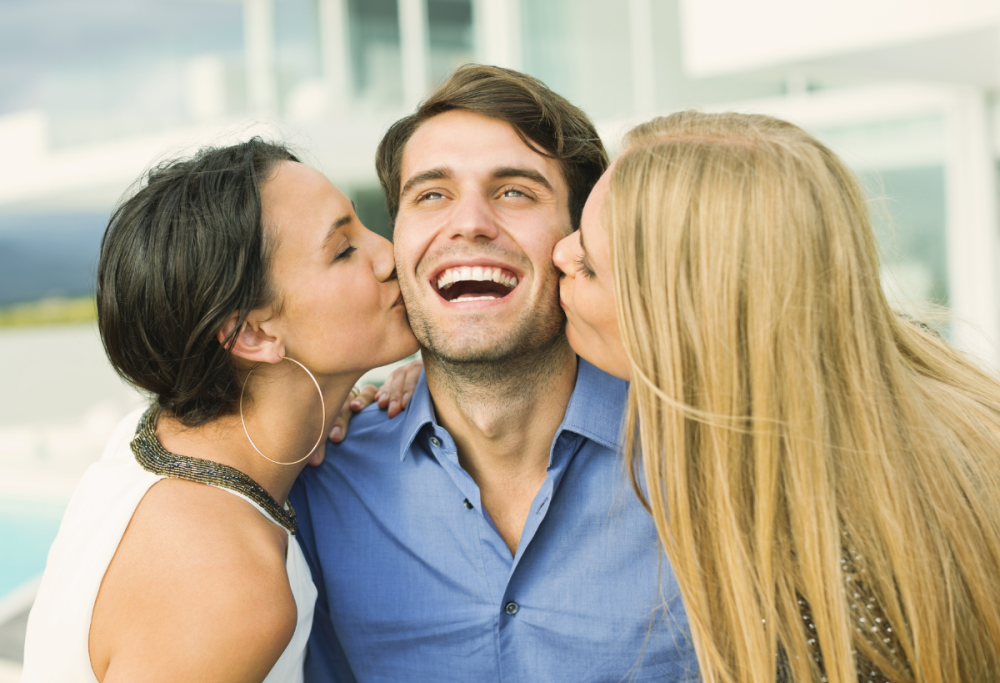 Come riconoscere un “non monogamo”: i segnali da non perdere