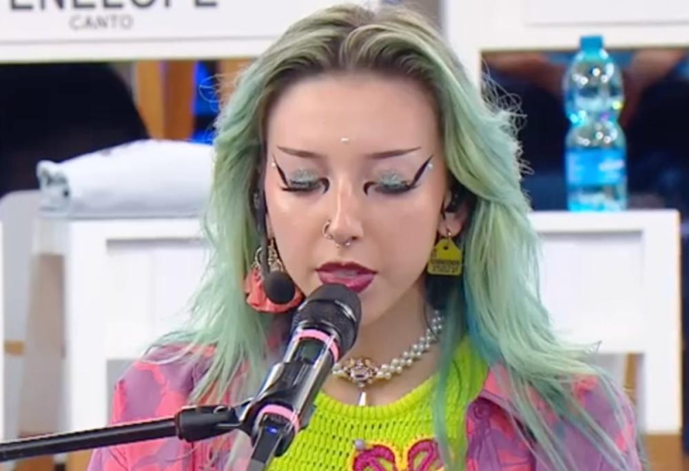 Chi è Valentina, biografia e curiosità sulla cantante di “Amici 25”