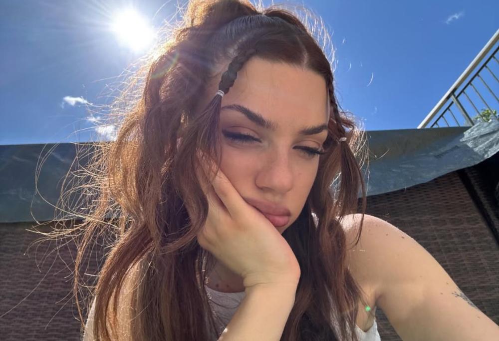 Michelle Cavallaro si ritira da “Amici 25”: “Me ne vado a casa”