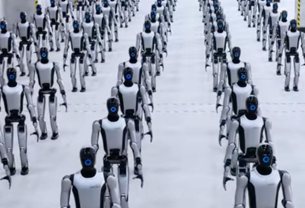 “Un esercito di robot in marcia”: il video virale terrorizza i social