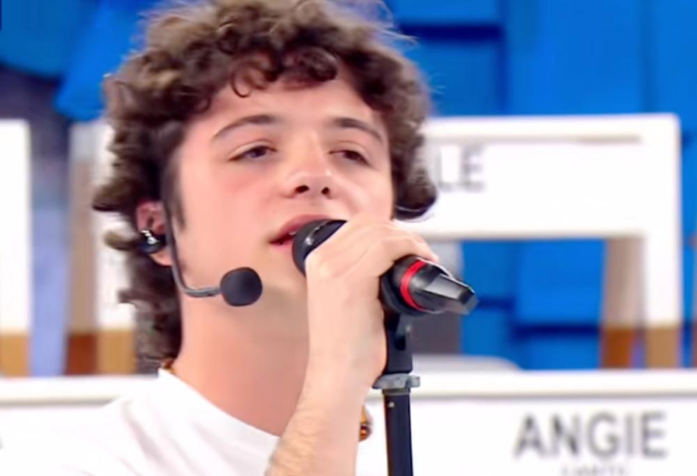 Chi è Lorenzo Salvetti: età, biografia e la nuova sfida ad Amici 25