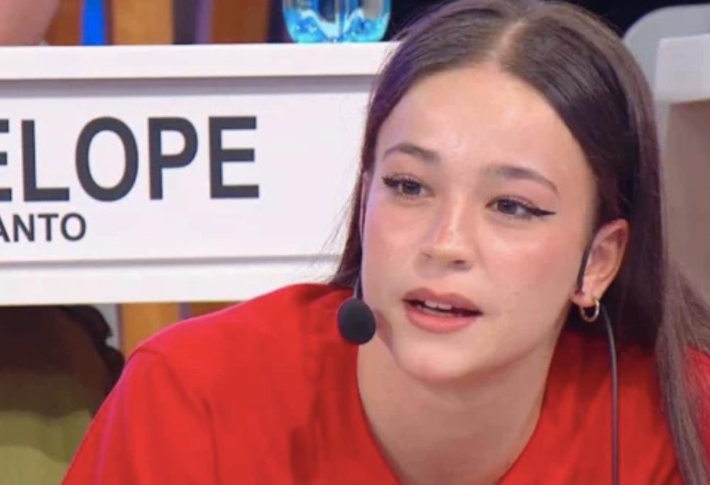 Chi è Anna: età, biografia e curiosità sulla ballerina di “Amici 25”