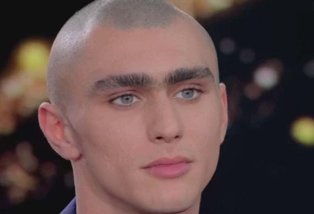 Achille Costacurta a “Verissimo”: “Ho preso 7 bottiglie di metadone”